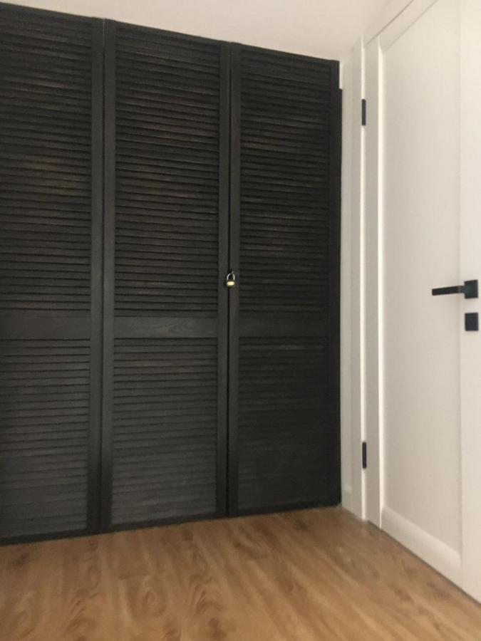 Дворівневі Апартаменти На Площі Ринок Lviv Eksteriør bilde